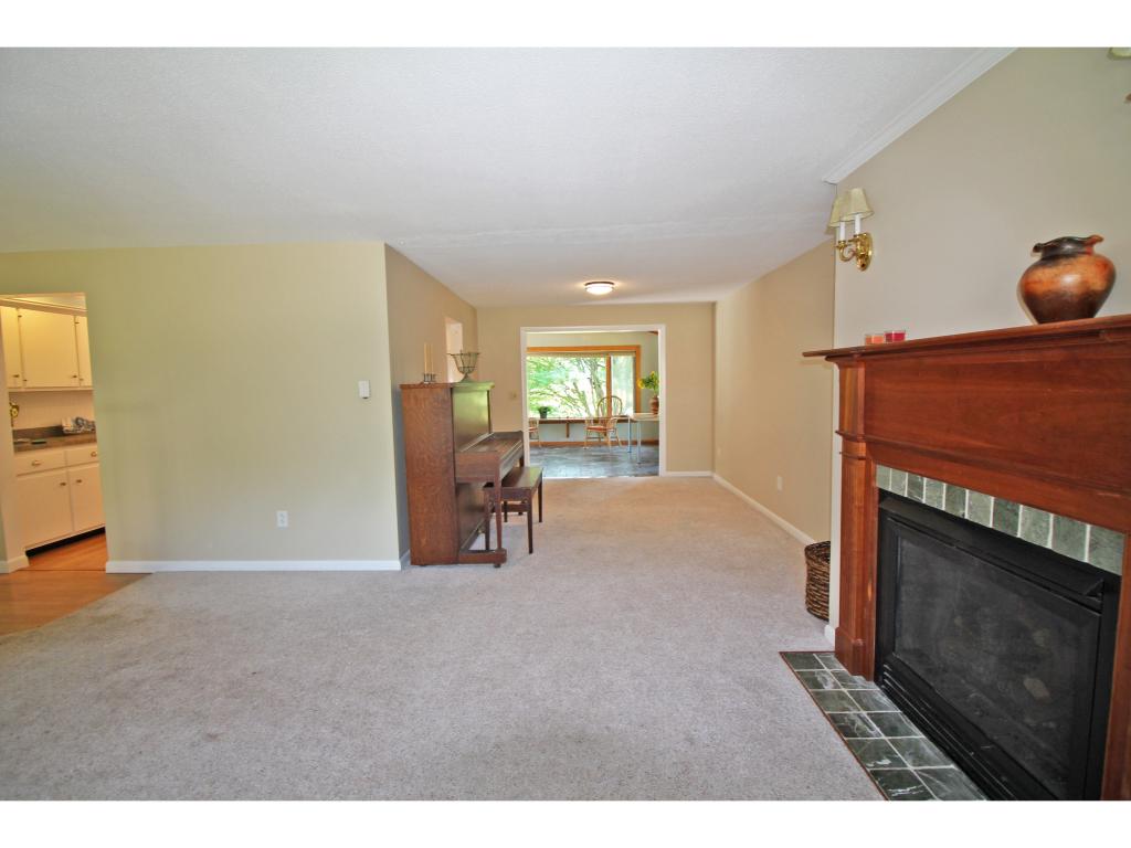 21 Sebring Road South Burlington, VT 05403 - Photo 4 of 25 Gallery Image 4