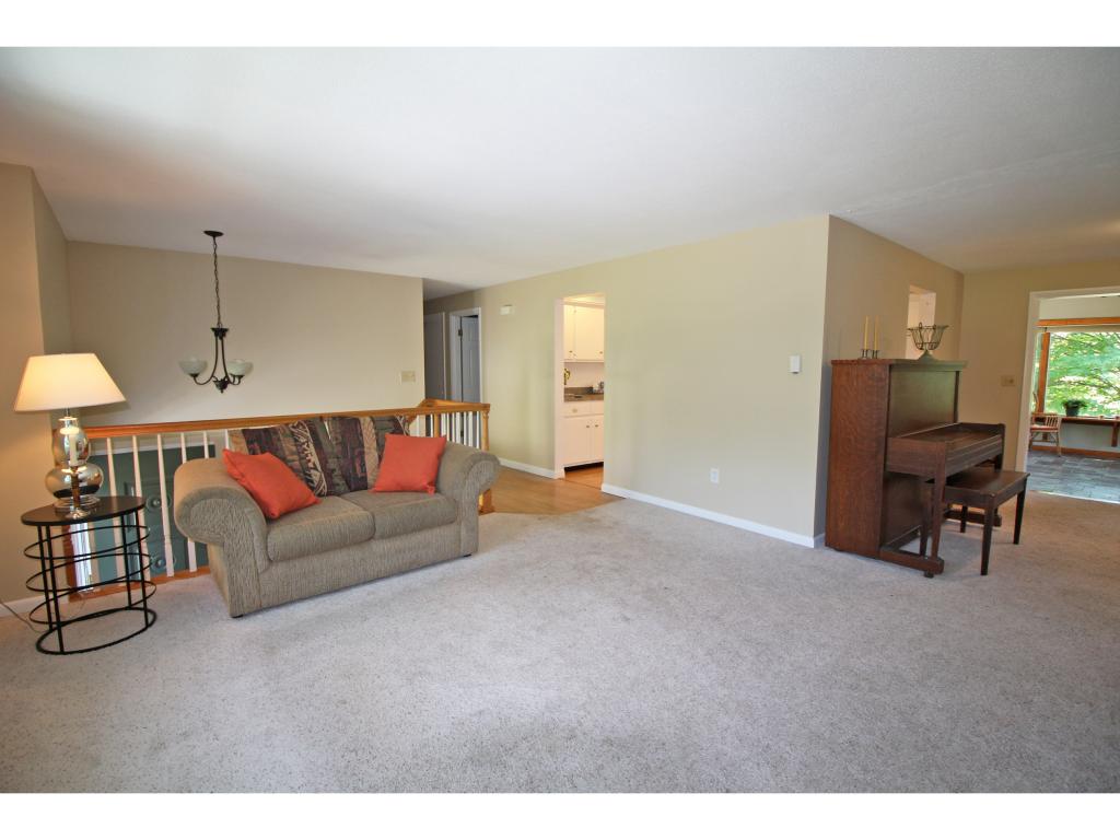 21 Sebring Road South Burlington, VT 05403 - Photo 6 of 25 Gallery Image 6