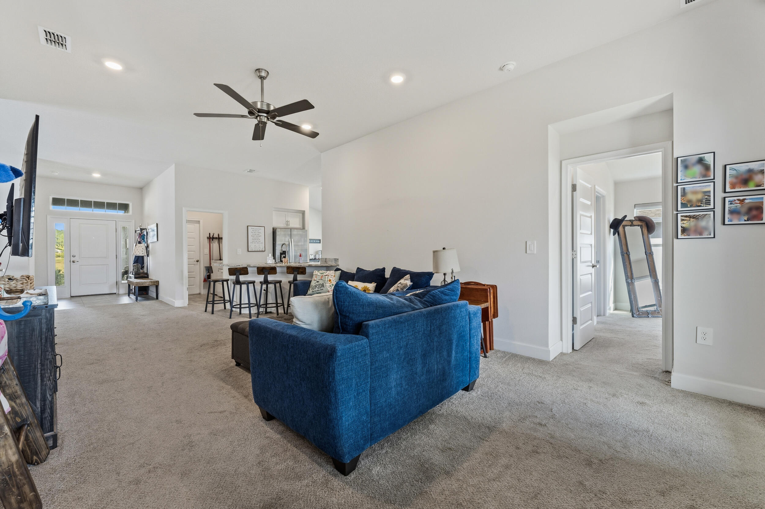 5613 Lugo Street Fort Pierce, FL 34951 - Photo 13 of 38 living room