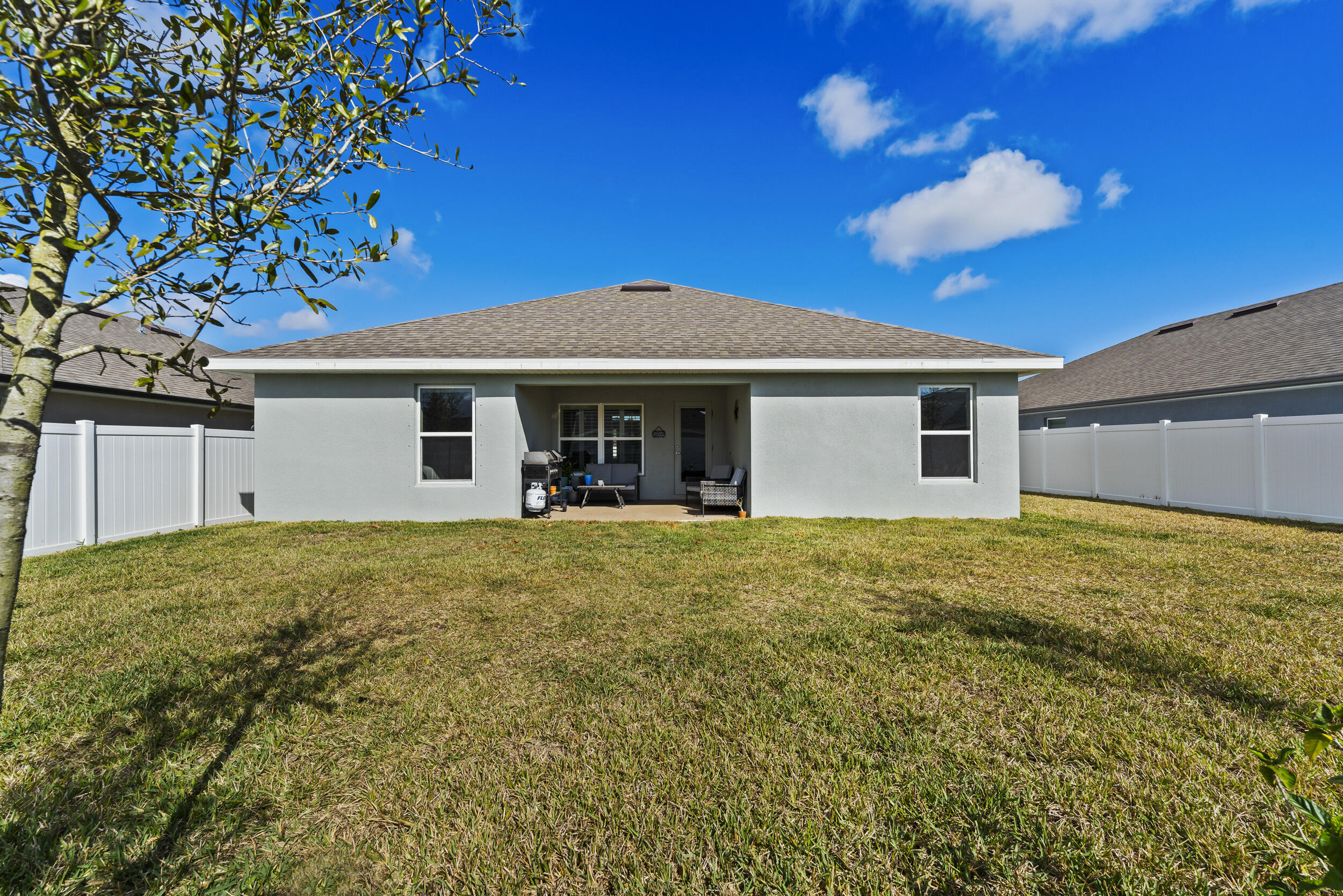 5613 Lugo Street Fort Pierce, FL 34951 - Photo 30 of 38 46