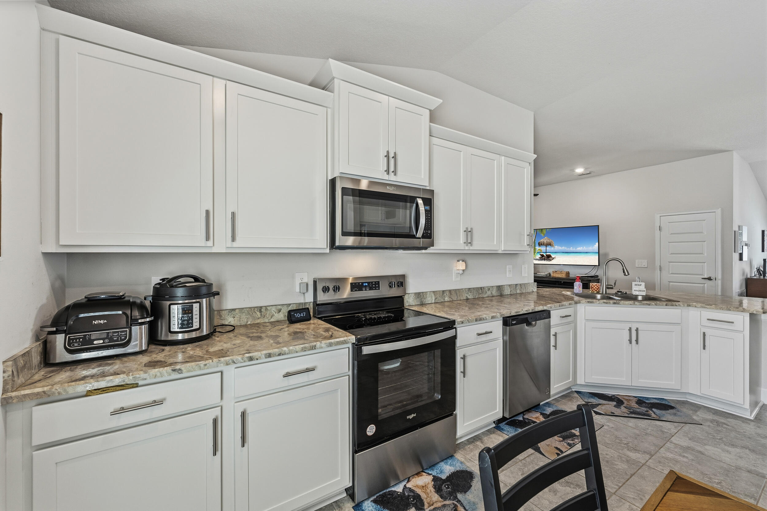 5613 Lugo Street Fort Pierce, FL 34951 - Photo 6 of 38 30