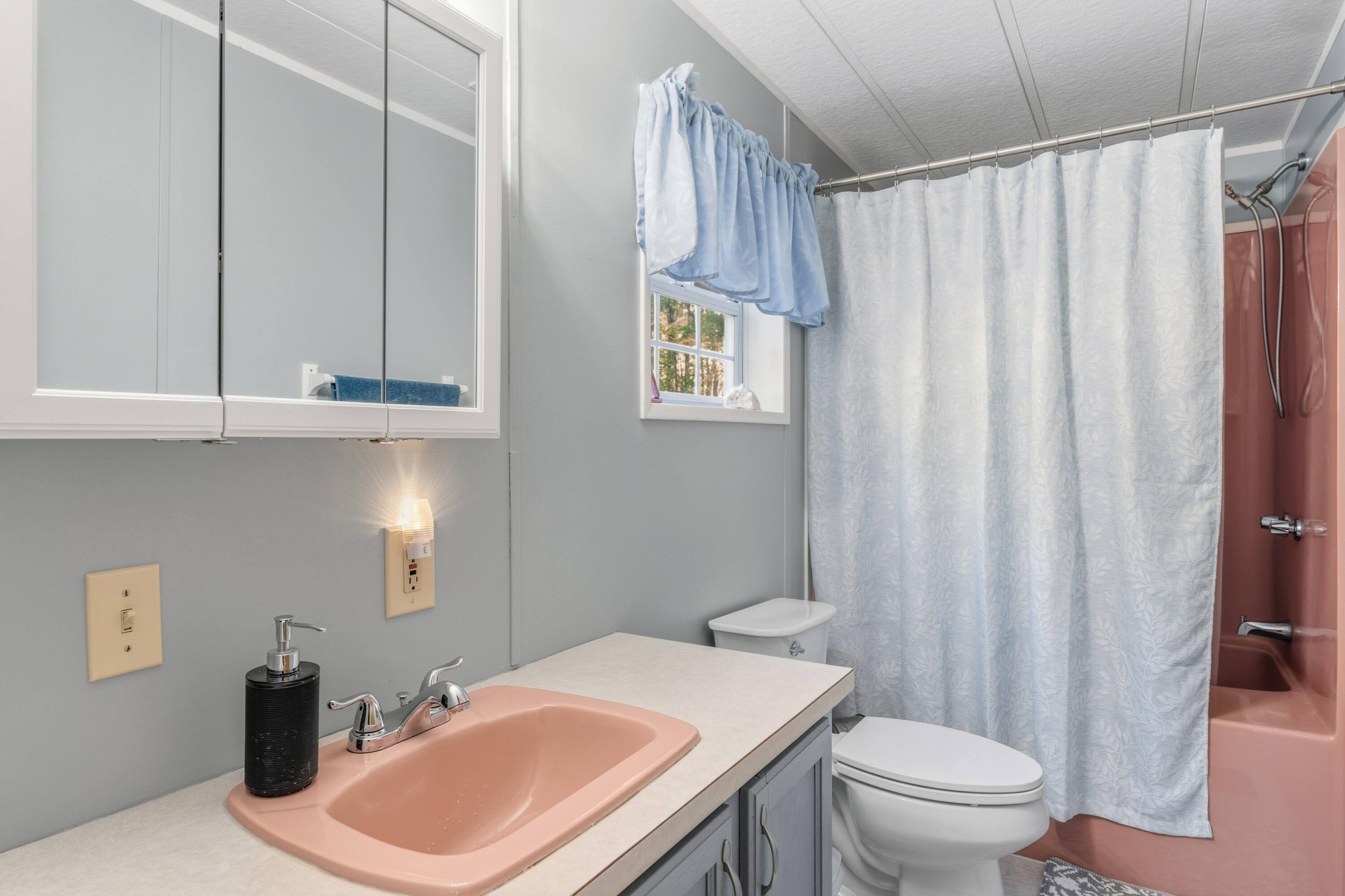 1317 South Belfast Avenue Augusta, ME 04330 - Photo 18 of 38 DSC00714