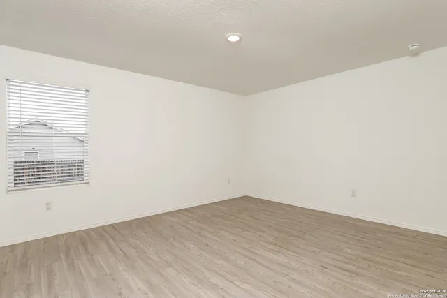 $1,450 | 7242 Plow, San Antonio, TX 78252