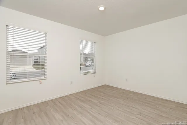 $1,450 | 7242 Plow, San Antonio, TX 78252