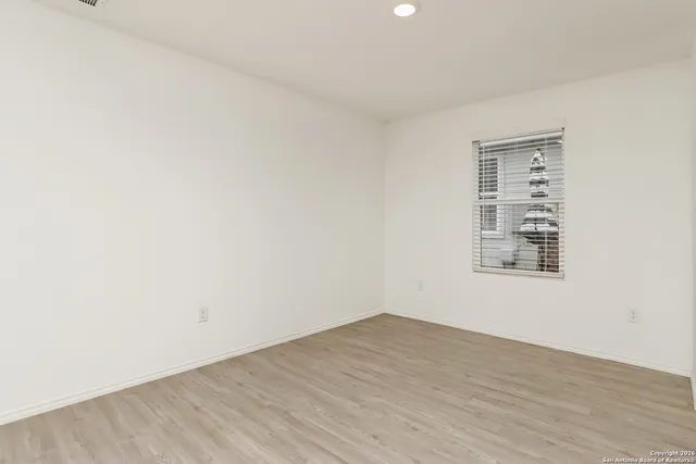 $1,450 | 7242 Plow, San Antonio, TX 78252