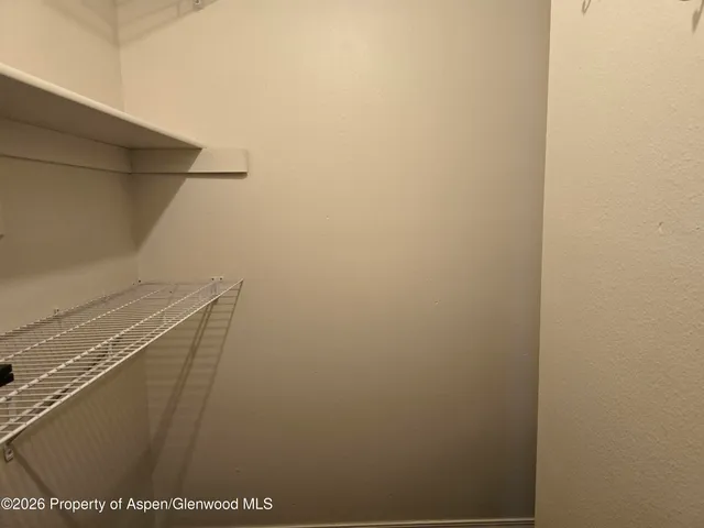 a view of utility room