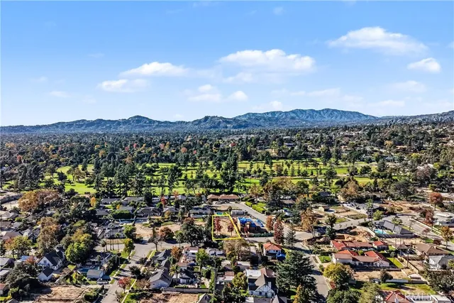 $998,000 | 2151 Sinaloa Avenue, Altadena, CA 91001