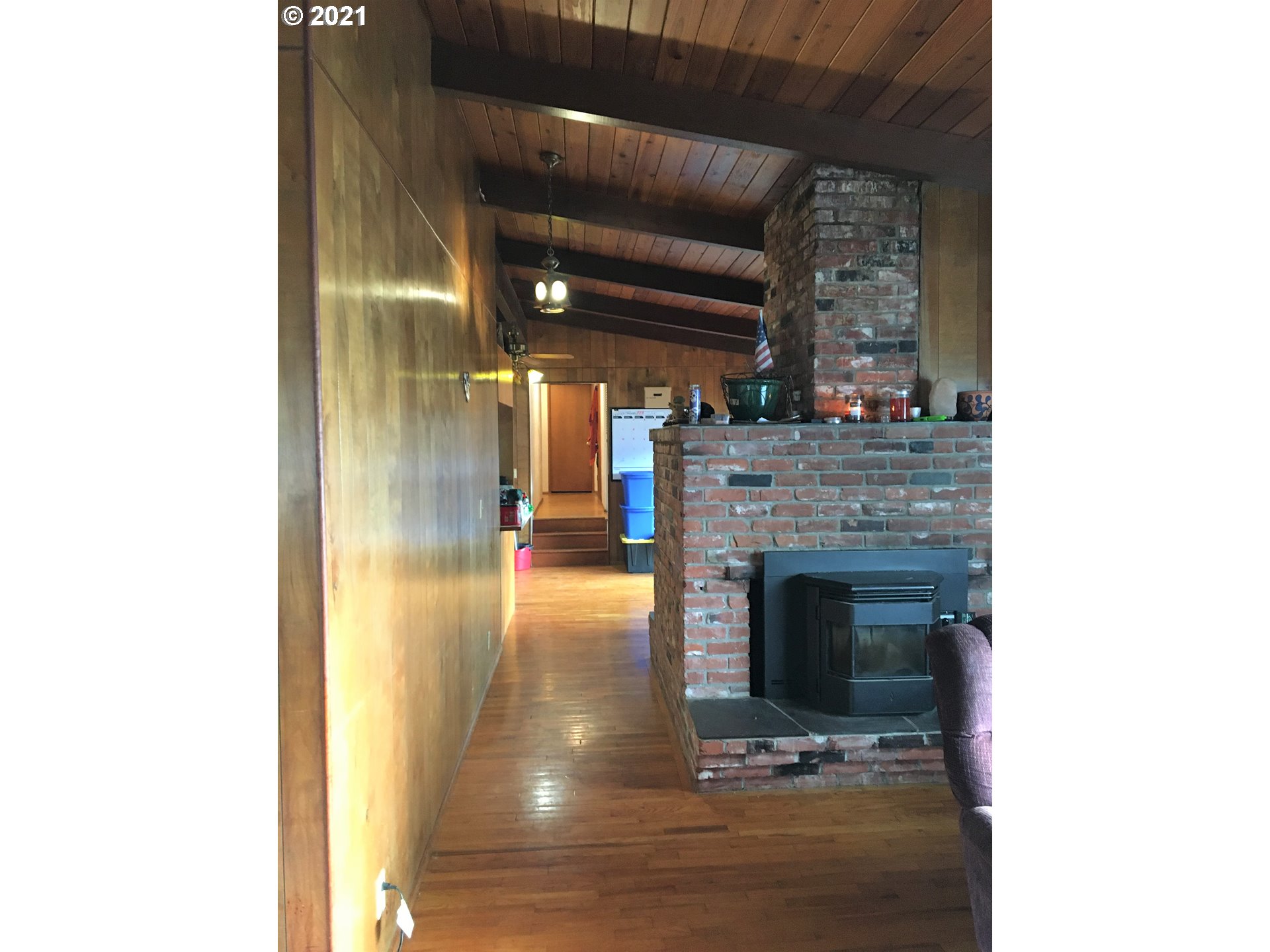 10891 East Mapleton Road Mapleton, OR 97453 - Photo 6 of 12 Gallery Image 6