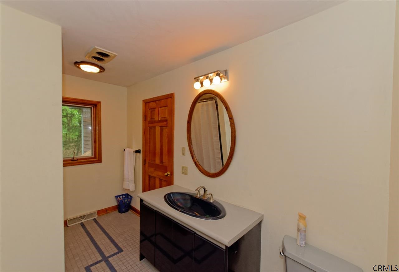 79 Knapp Road Mechanicville, NY 12118 - Photo 19 of 25 Photo 19