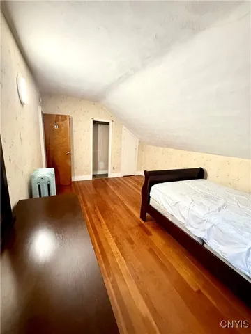 $2,750 | 222-220 East Seneca Turnpike, Syracuse, NY 13205