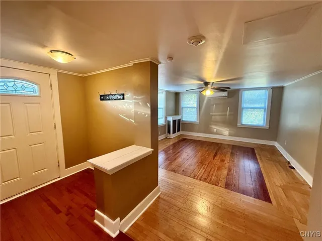 $2,750 | 222-220 East Seneca Turnpike, Syracuse, NY 13205