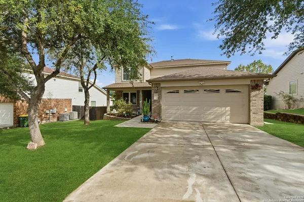 front view of house with a yard
