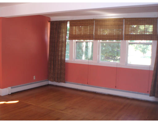 15 Conant Road Marblehead, MA 01945 - Photo 17 of 18 Gallery Image 17
