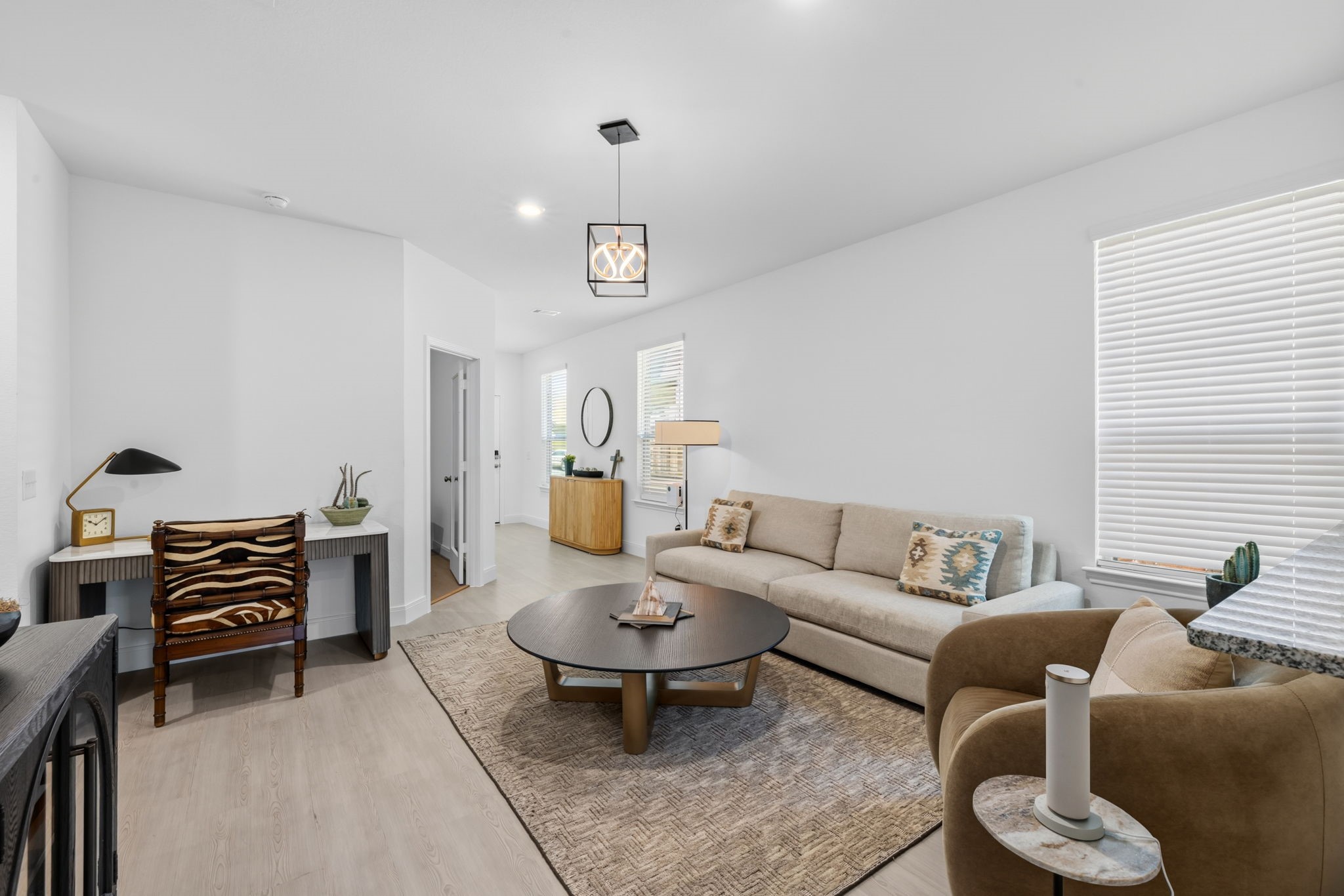 15222 Canyon Rapids Road Conroe, TX 77302 - Photo 3 of 32 LIVING ROOM