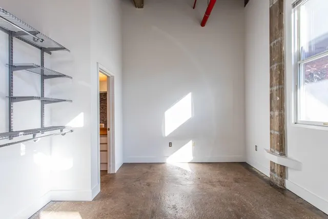 $2,300 | 659 Auburn Avenue Northeast, Unit 217, Atlanta, GA 30312