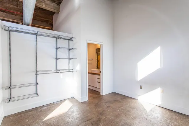 $2,300 | 659 Auburn Avenue Northeast, Unit 217, Atlanta, GA 30312