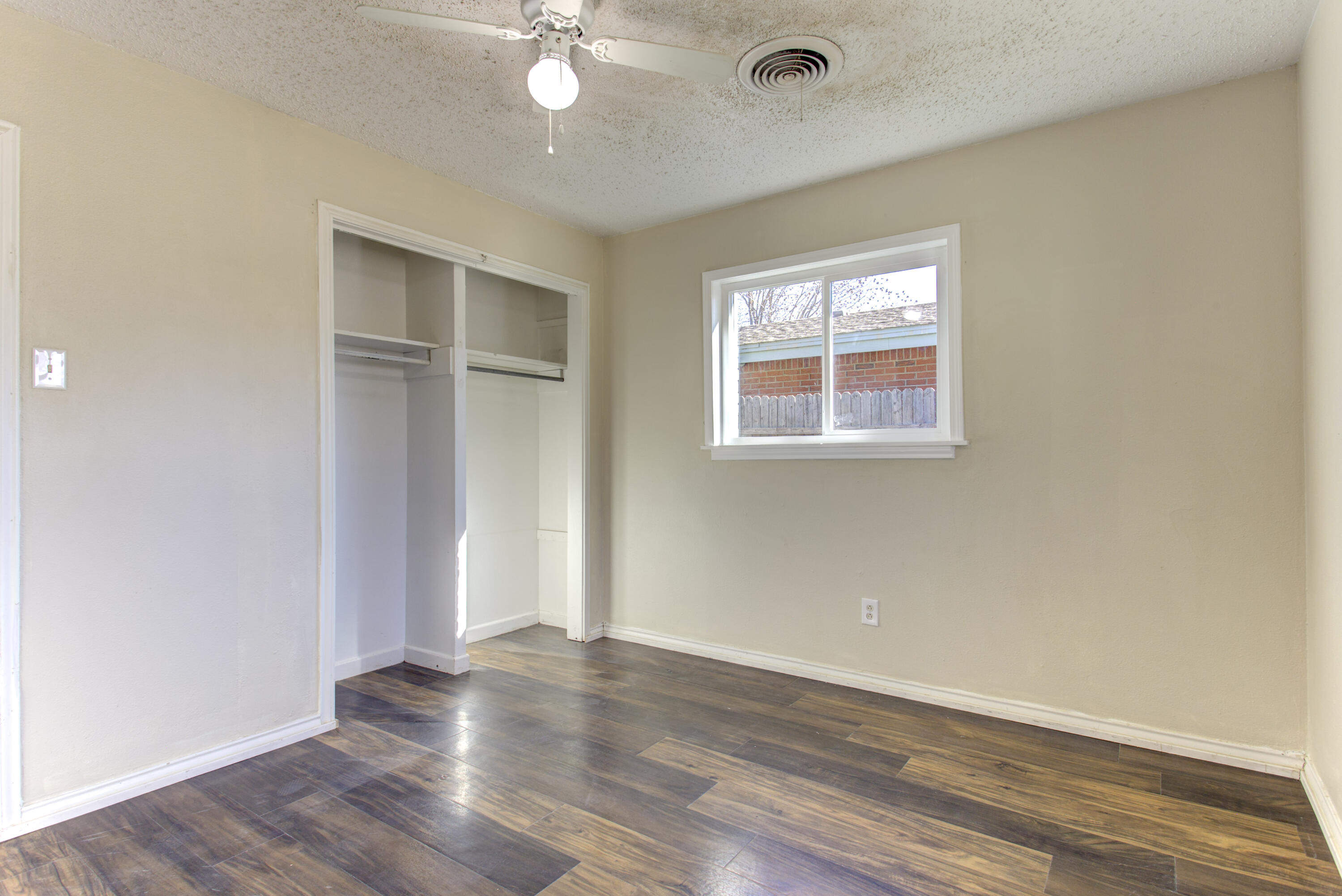 2112 58th Street Lubbock, TX 79412 - Photo 30 of 37 IMG_0893