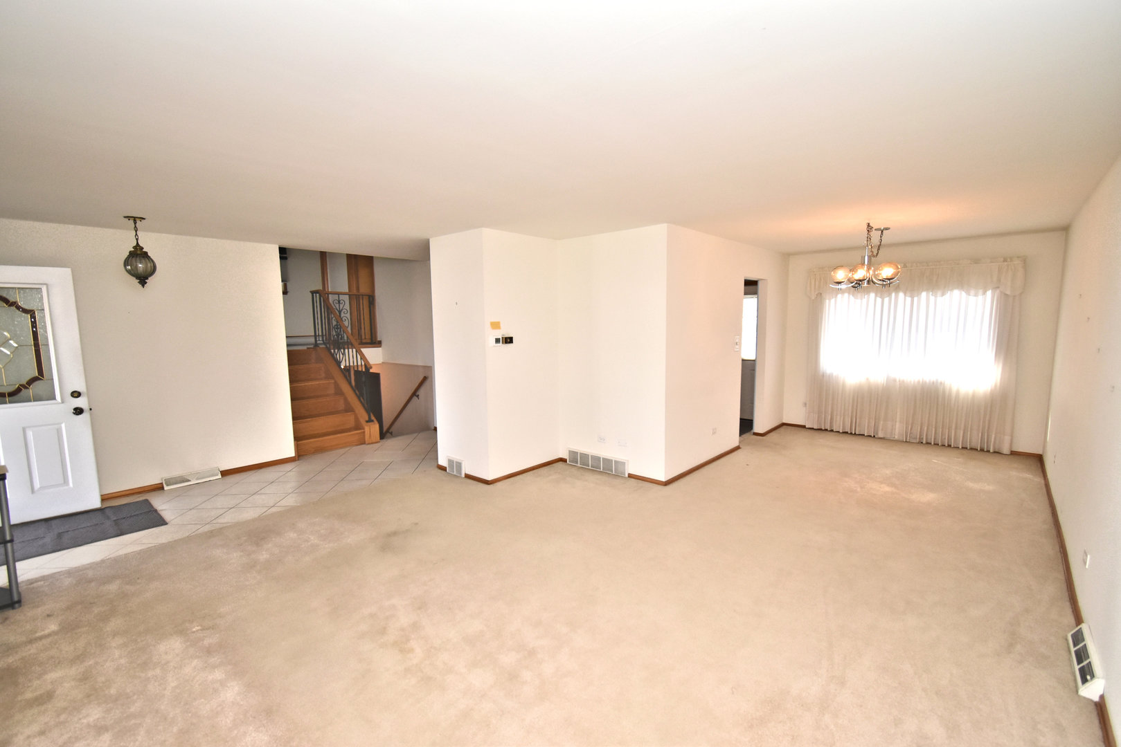 3003 191st Street Lansing, IL 60438 - Photo 4 of 24 Gallery Image 4