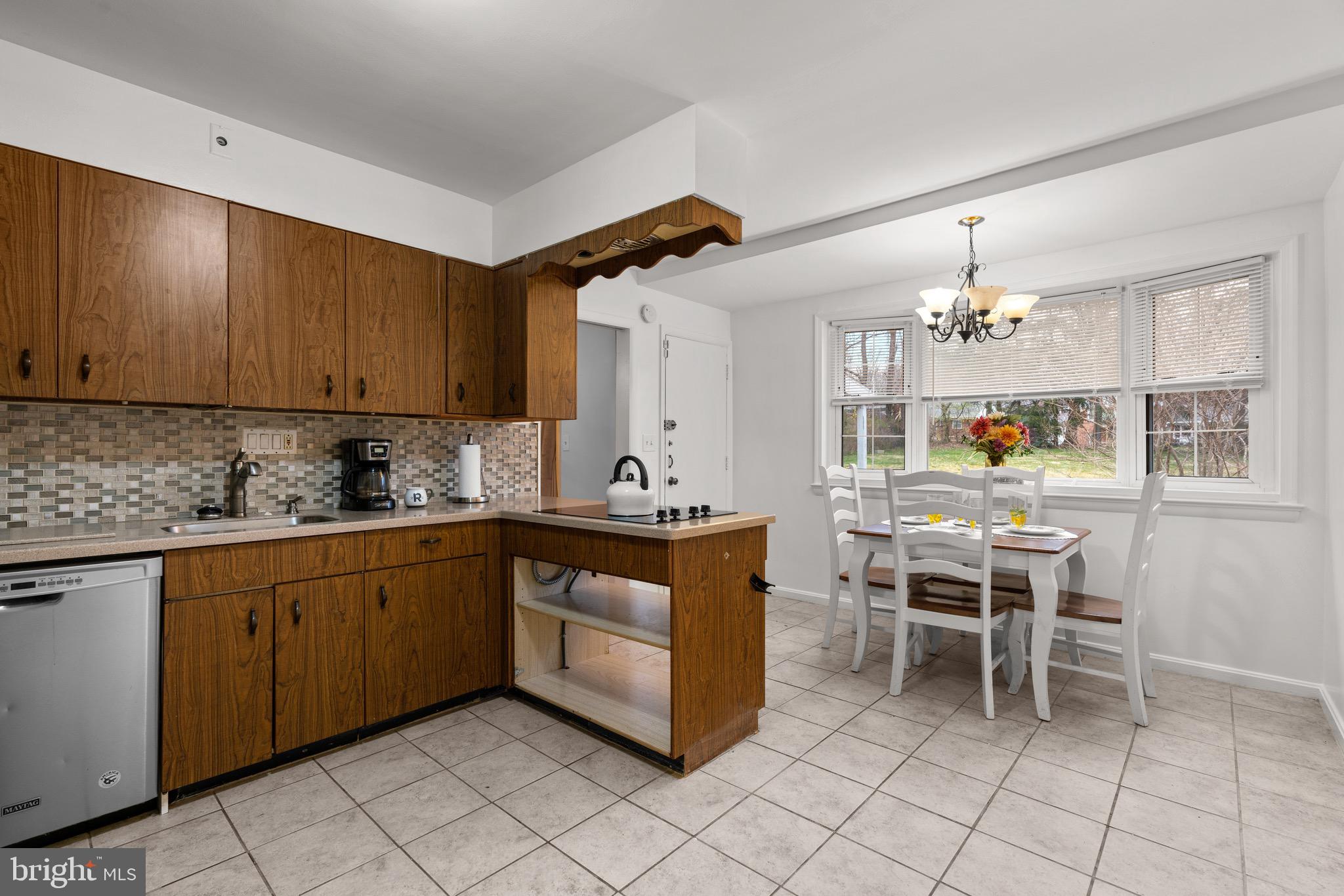 1905 Franwall Avenue Silver Spring, MD 20902 - Photo 16 of 52 Gallery Image 16