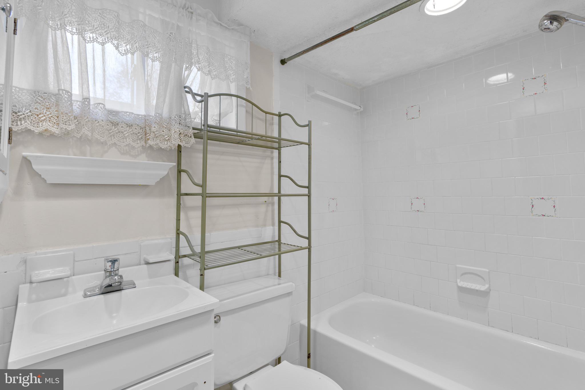 1905 Franwall Avenue Silver Spring, MD 20902 - Photo 47 of 52 Gallery Image 47