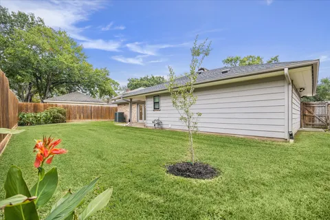 $549,000 | 10818 Olympia Drive, Houston, TX 77042