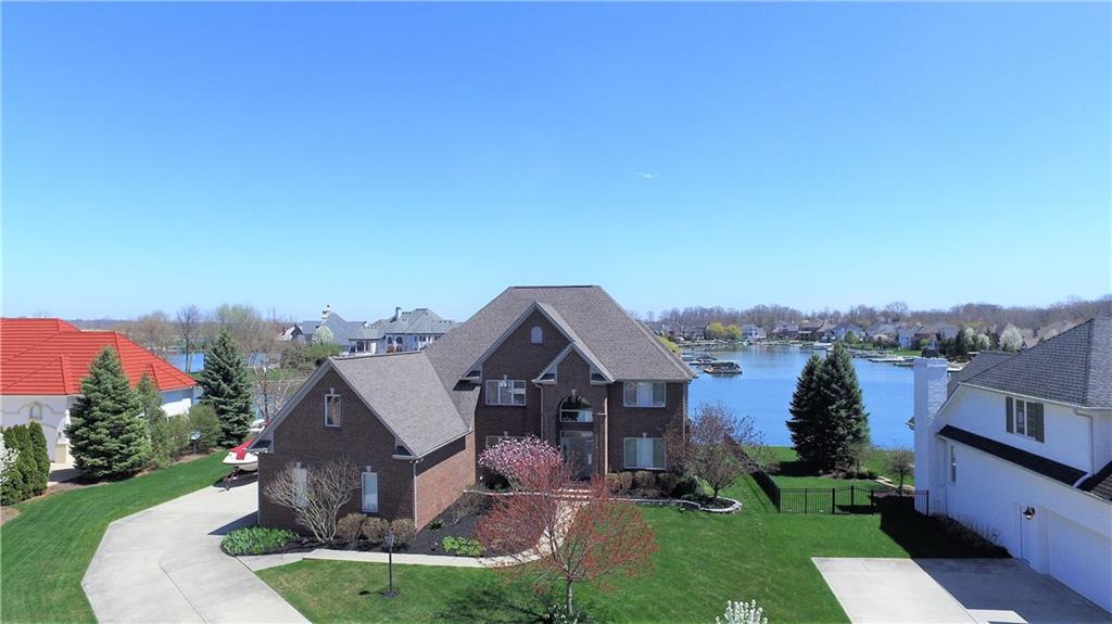 12908 Rocky Pointe Road McCordsville, IN 46055 - Photo 1 of 22 Gallery Image 1