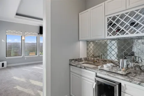 $1,750,000 | 713 Laughing Dog Court, Leander, TX 78641