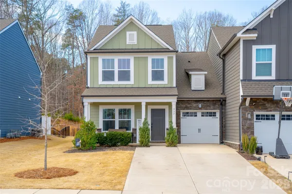 $377,000 | 937 Canopy Fls Lane, York, SC 29745