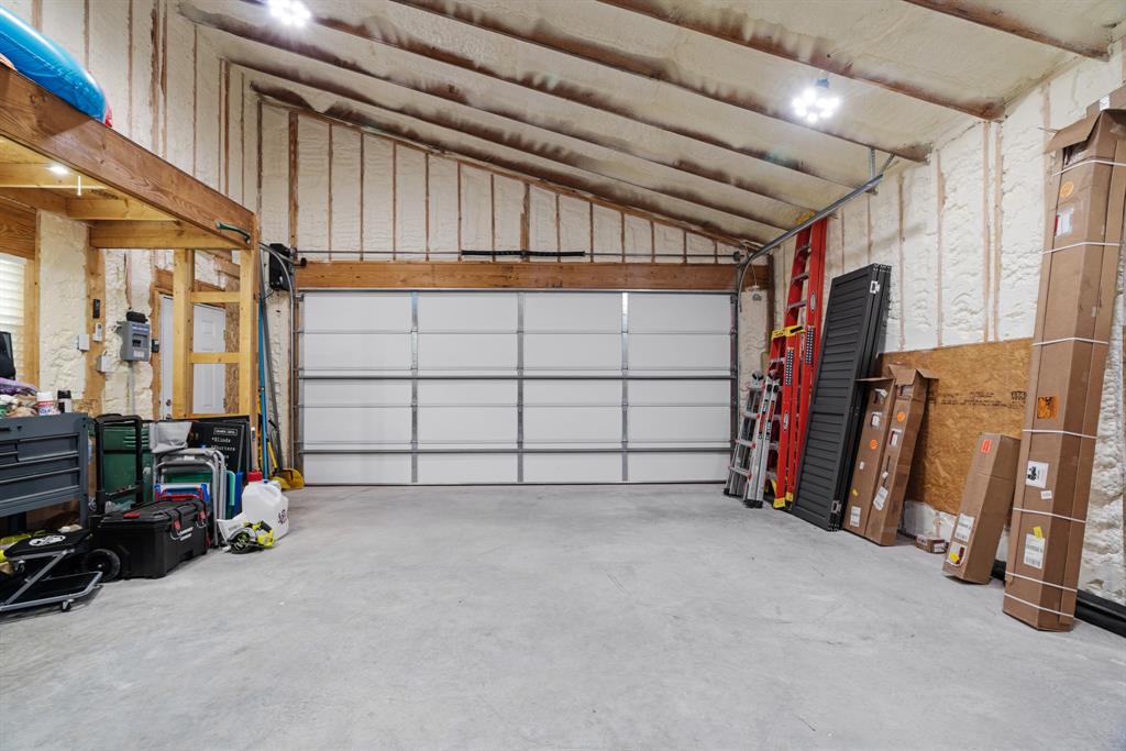 1070 Cardinal Lane Paris, TX 75460 - Photo 17 of 20 a view of a garage with rack and bicycle