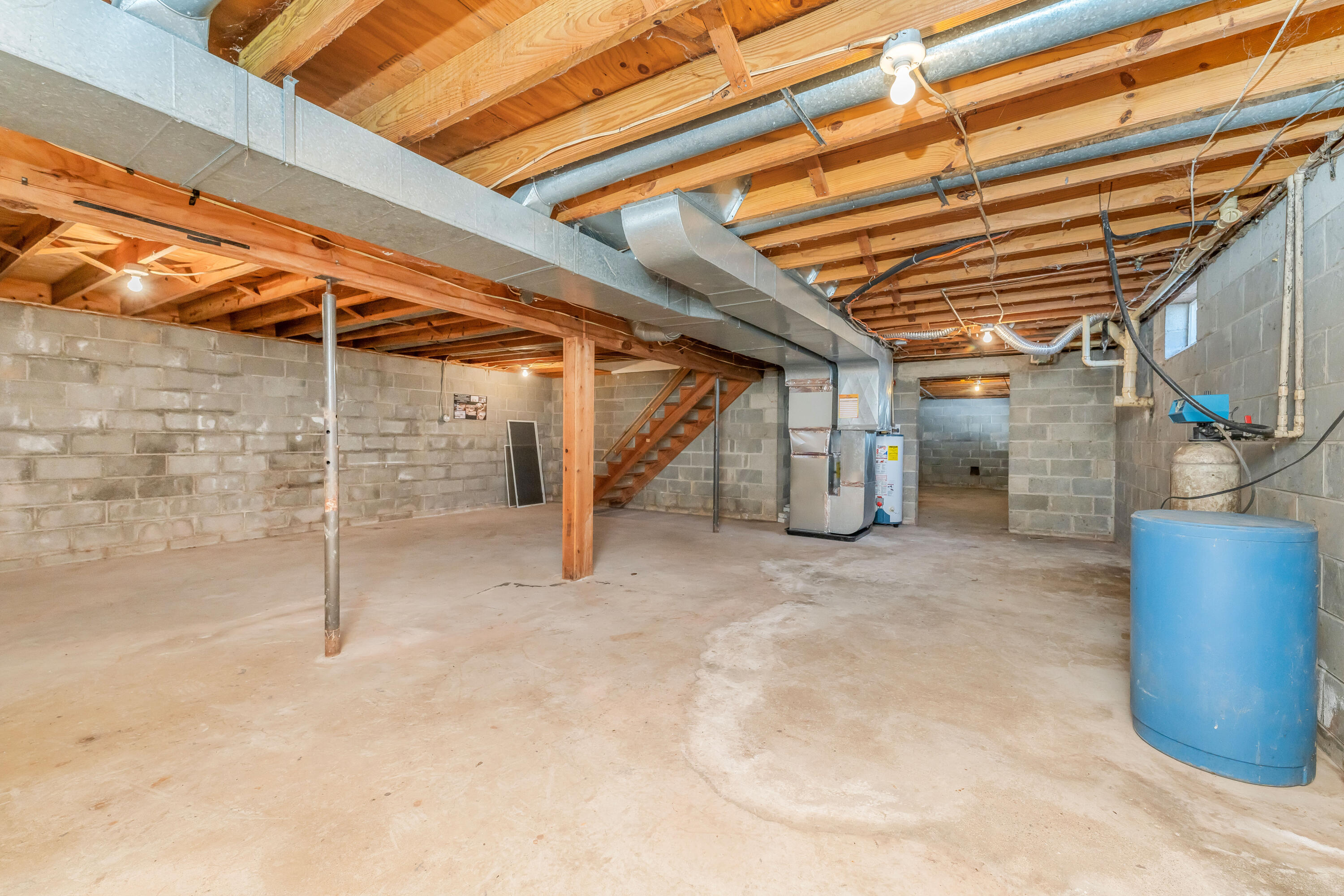 10798 Pleasant Lake Road Delton, MI 49046 - Photo 27 of 35 DSC03989