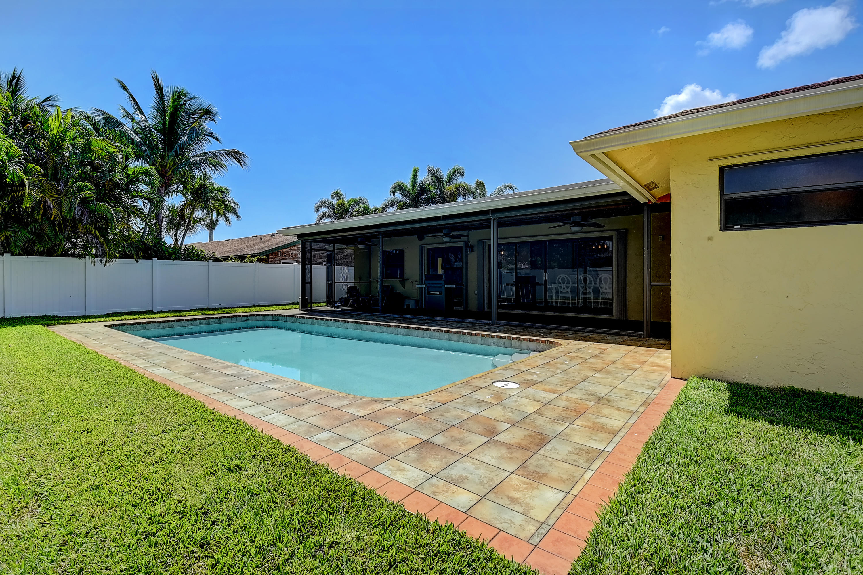 4531 Brandywine Drive Boca Raton, FL 33487 - Photo 31 of 56 Virtuals1 (31)