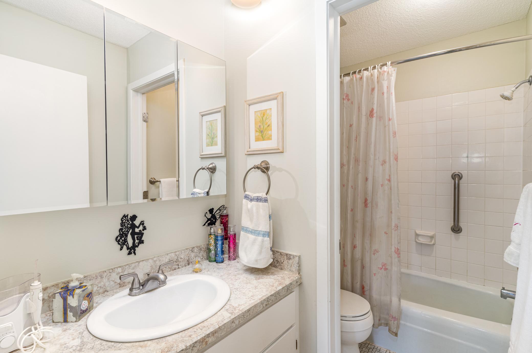 7520 Cahill Road, Unit 203A Edina, MN 55439 - Photo 16 of 22