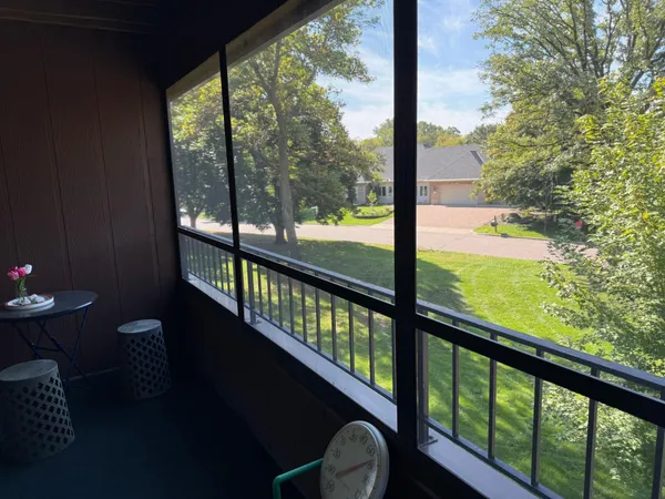 $134,900 | 7520 Cahill Road, Unit 203A, Edina, MN 55439