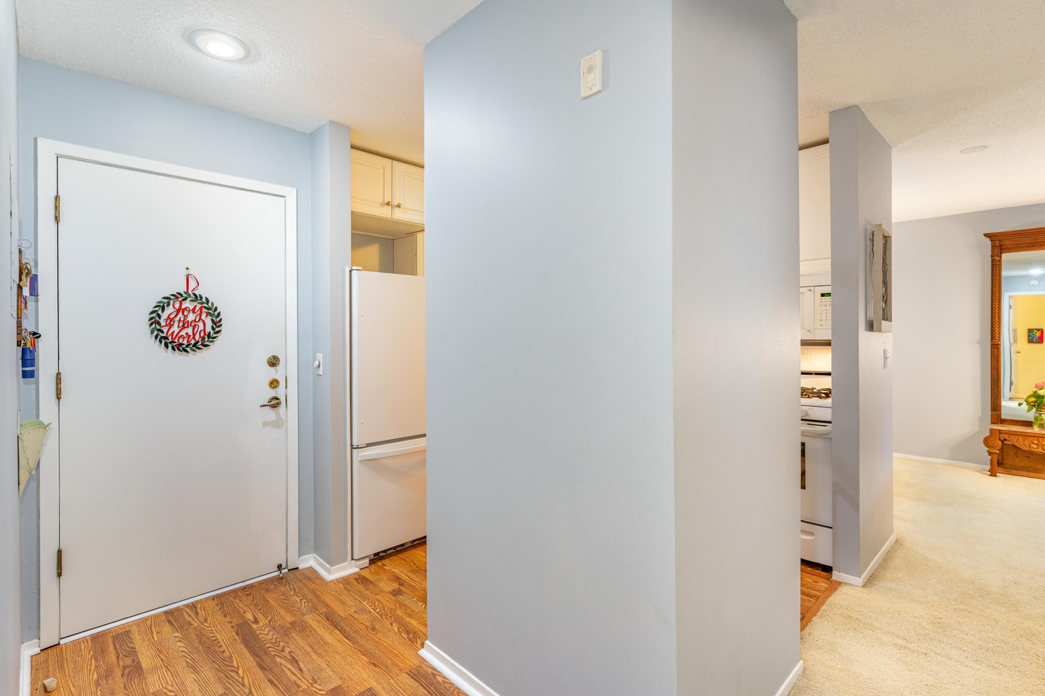 7520 Cahill Road, Unit 203A Edina, MN 55439 - Photo 2 of 22