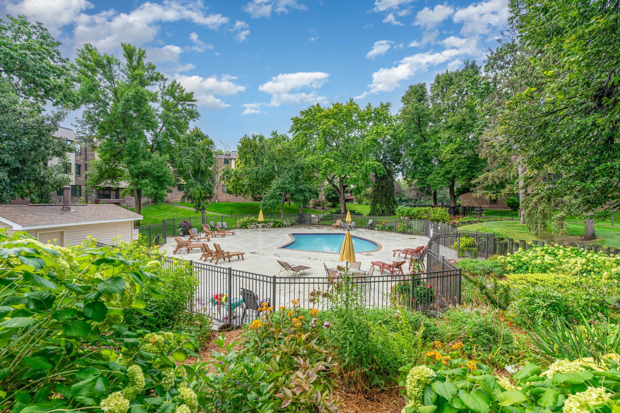 7520 Cahill Road, Unit 203A Edina, MN 55439 - Photo 21 of 22