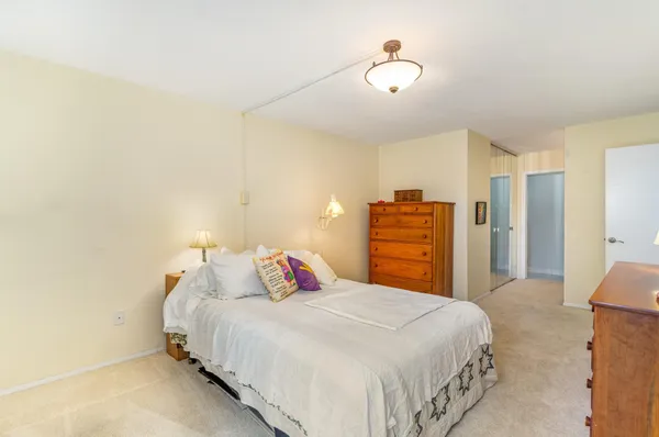 $134,900 | 7520 Cahill Road, Unit 203A, Edina, MN 55439