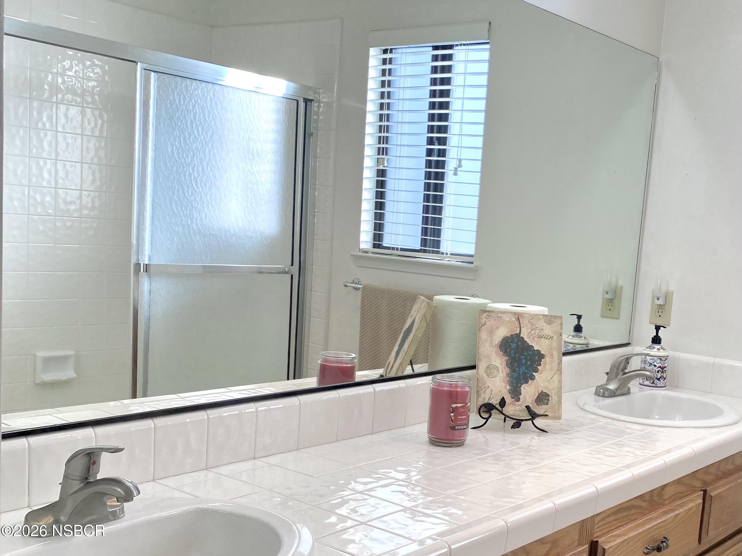 106 Galaxy Way Lompoc, CA 93436 - Photo 27 of 44 Hallway Bathroom