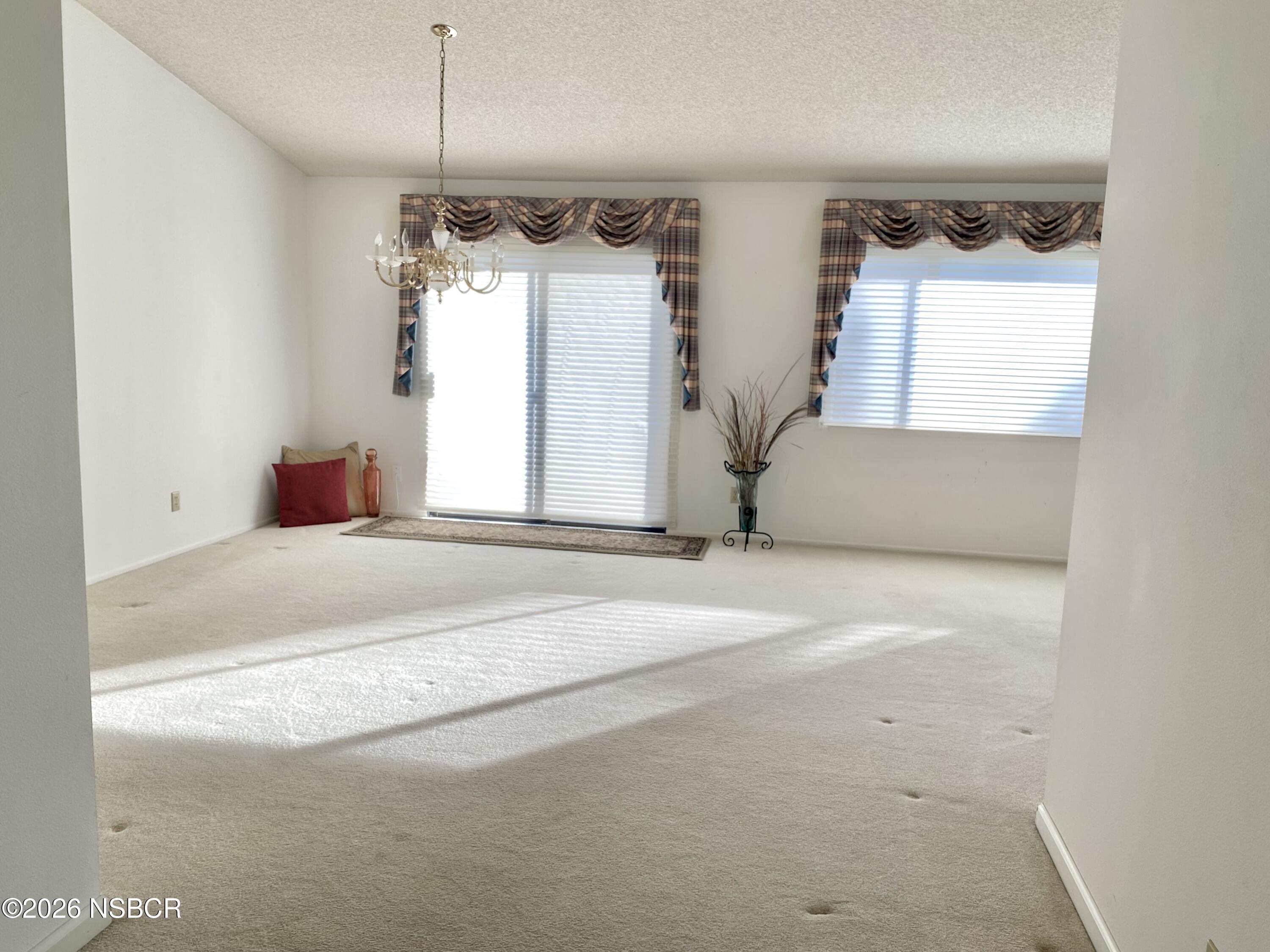 106 Galaxy Way Lompoc, CA 93436 - Photo 6 of 44 Living Room