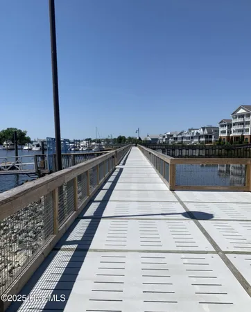 $1,075,000 | 301 Moss Way, Washington, NC 27889