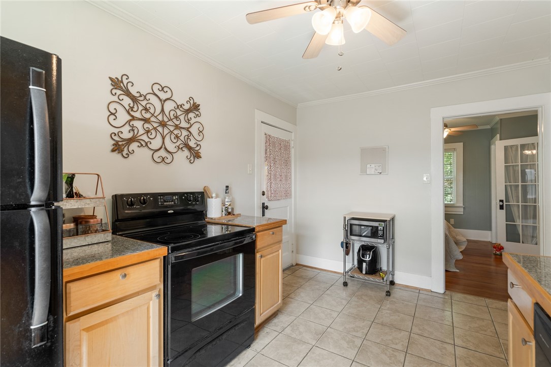 127 West Main Street Pendleton, SC 29670 - Photo 10 of 31