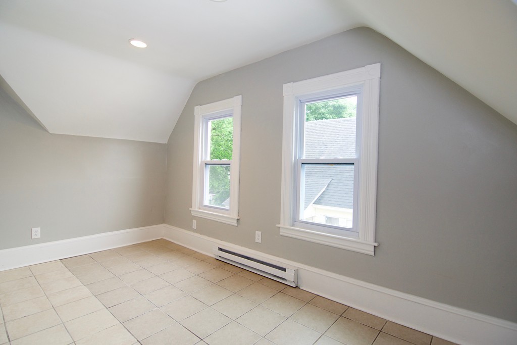 45 Middlesex Street Springfield, MA 01109 - Photo 38 of 40 Gallery Image 38