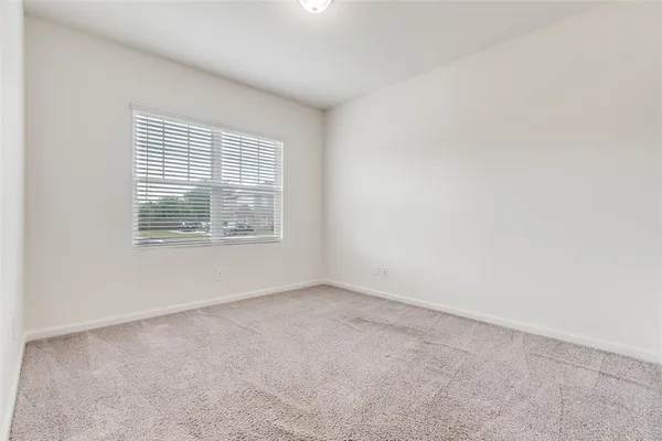 $3,100 | 2621 Sagebrush Drive, Glenn Heights, TX 75154