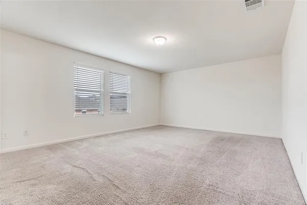 $3,100 | 2621 Sagebrush Drive, Glenn Heights, TX 75154