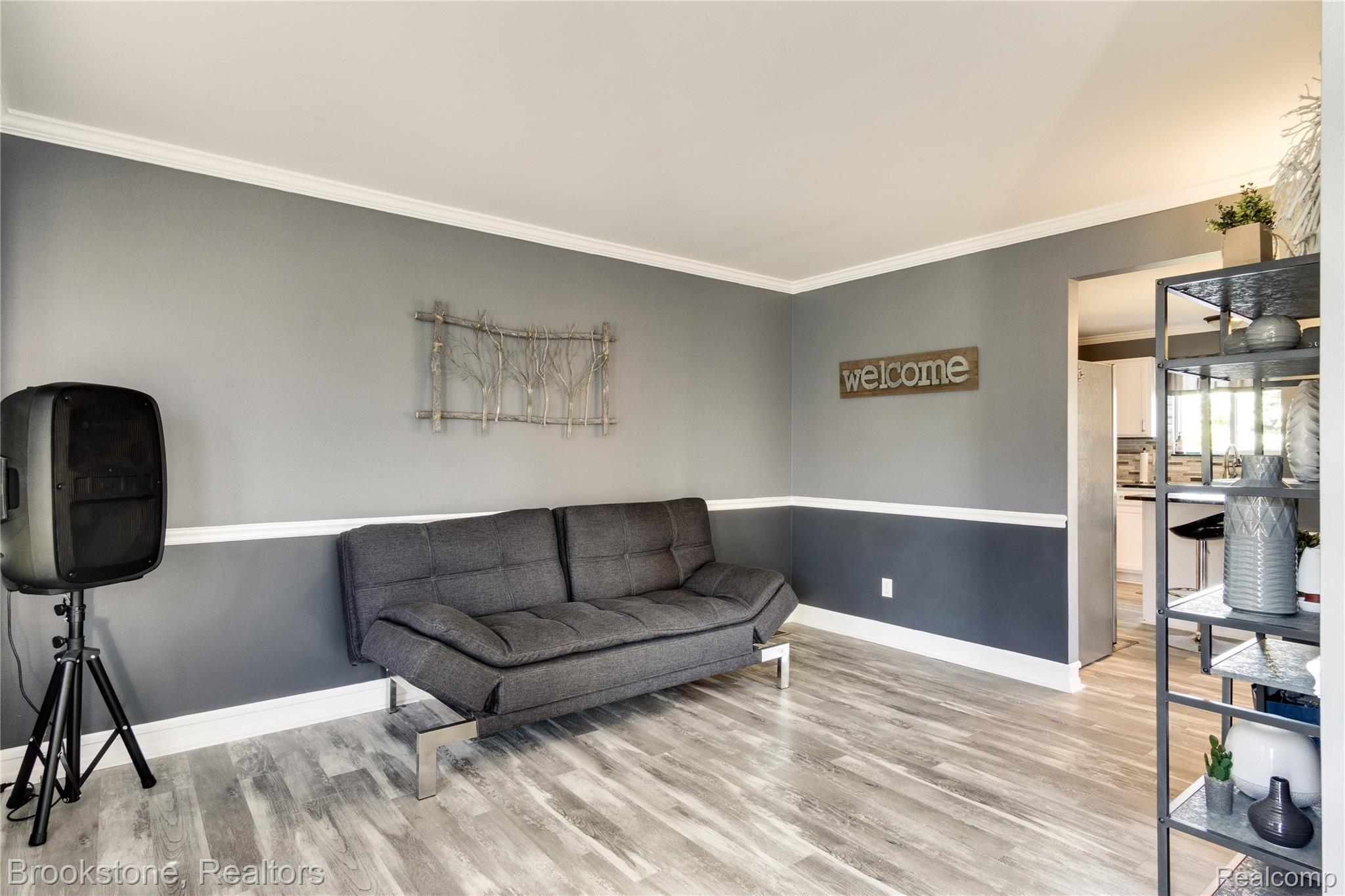 31297 Maple Ridge Lane Madison Heights, MI 48071 - Photo 16 of 32 Interiors (3 of 33).jpg