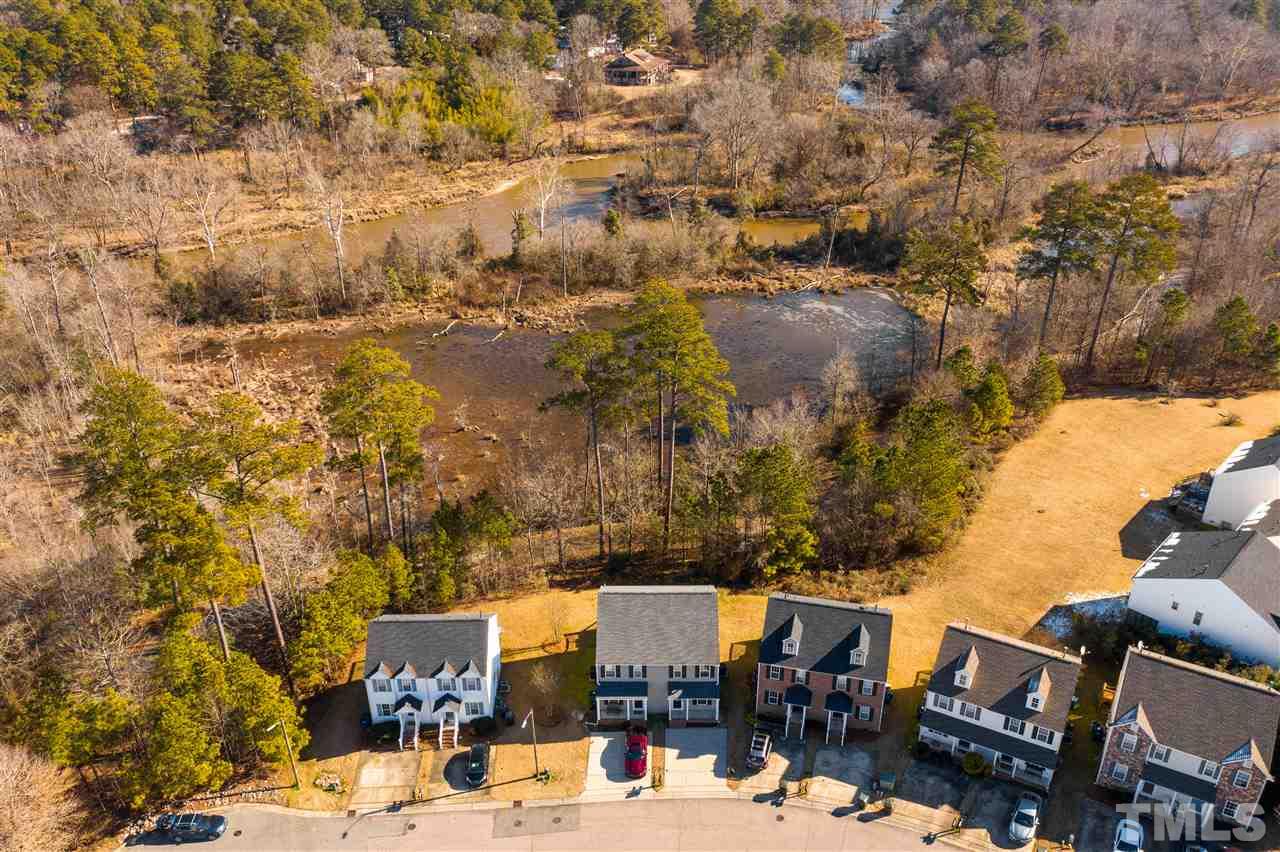 2513 Bay Harbor Drive Raleigh, NC 27604 - Photo 4 of 29