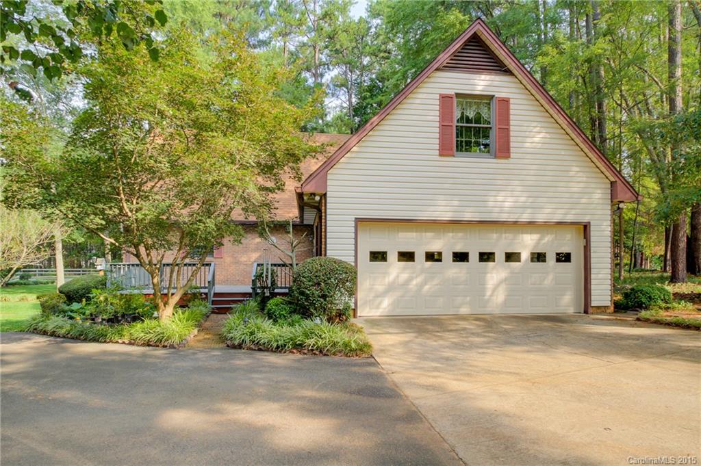 2832 Miranda Road Charlotte, NC 28216 - Photo 19 of 24 Gallery Image 19