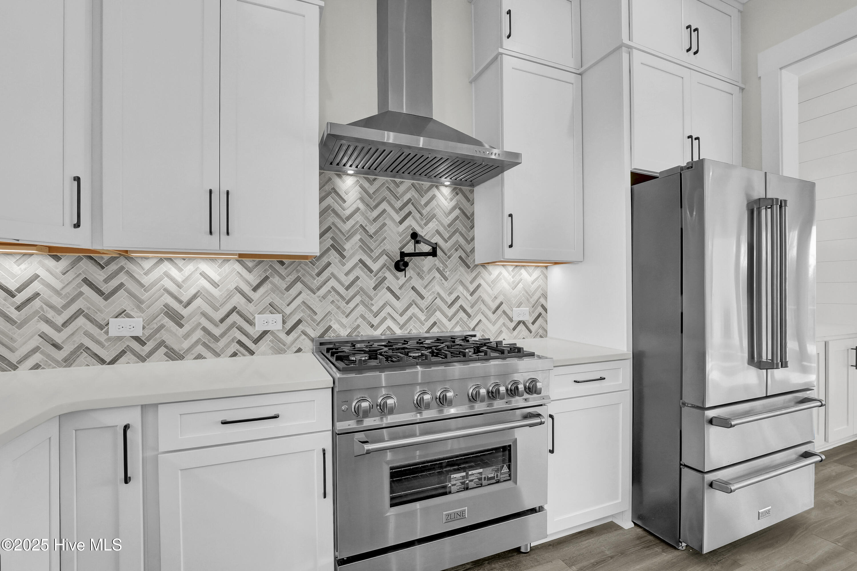 600 Salt Grass Court Holly Ridge, NC 28445 - Photo 8 of 55 6G8A7497