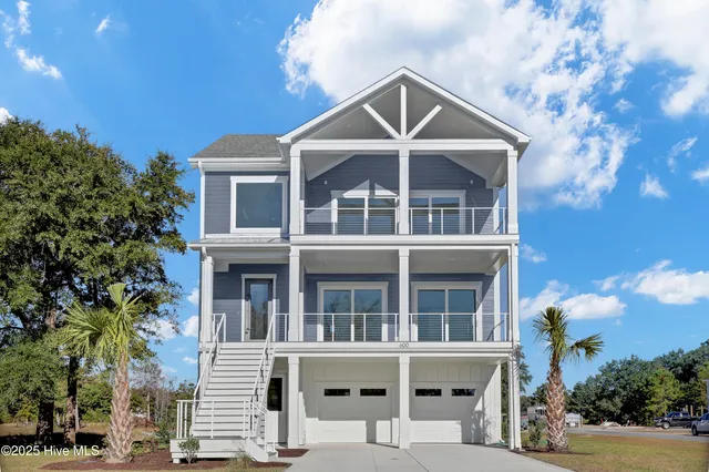 $1,249,000 | 600 Salt Grass Court, Holly Ridge, NC 28445