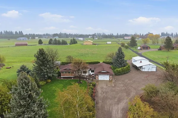 $1,095,000 | 4821 South Conklin Road, Greenacres, WA 99016