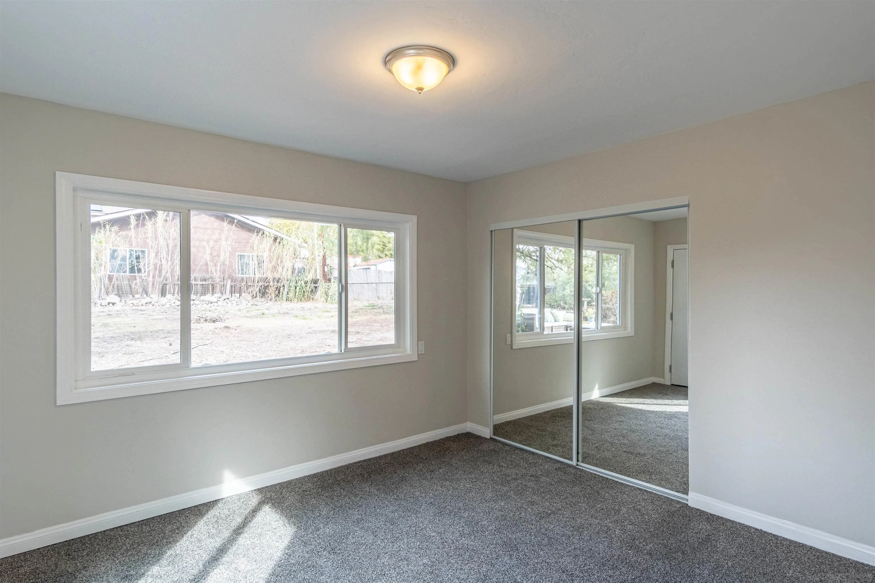2264 Dryden Road El Cajon, CA 92020 - Photo 16 of 32 Gallery Image 16